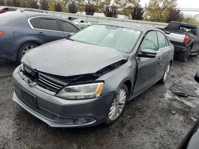 2014 VOLKSWAGEN JETTA SEL, 