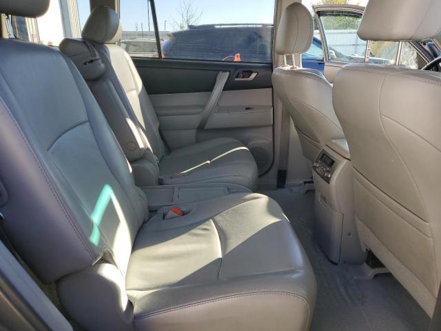5TDJK3EH6AS038426 - 2010 TOYOTA HIGHLANDER SE ნაცრისფერი ფოტო 11