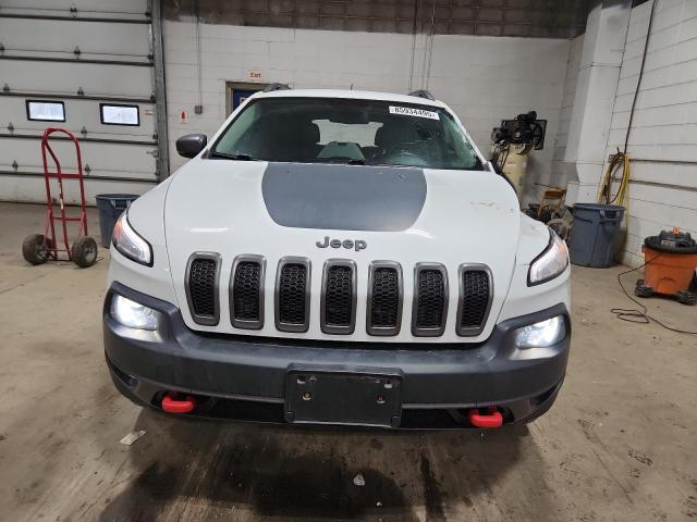 1C4PJMBX9JD619901 - 2018 JEEP CHEROKEE TRAILHAWK WHITE photo 5