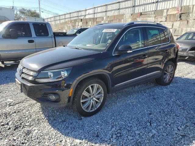 2012 VOLKSWAGEN TIGUAN S, 