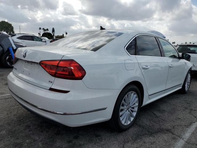 1VWBT7A32GC012626 - 2016 VOLKSWAGEN PASSAT SE 白色 照片 3