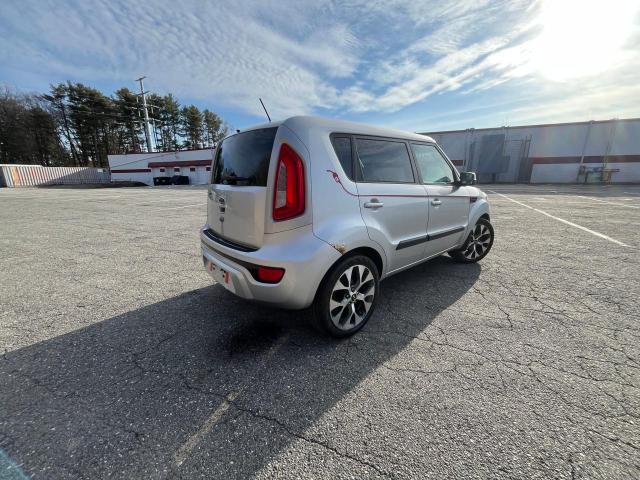KNDJT2A6XC7434299 - 2012 KIA SOUL + SILVER photo 4