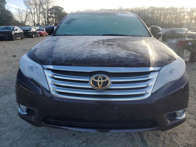 4T1BK3DB8BU413517 - 2011 TOYOTA AVALON BASE 紫色 照片 5