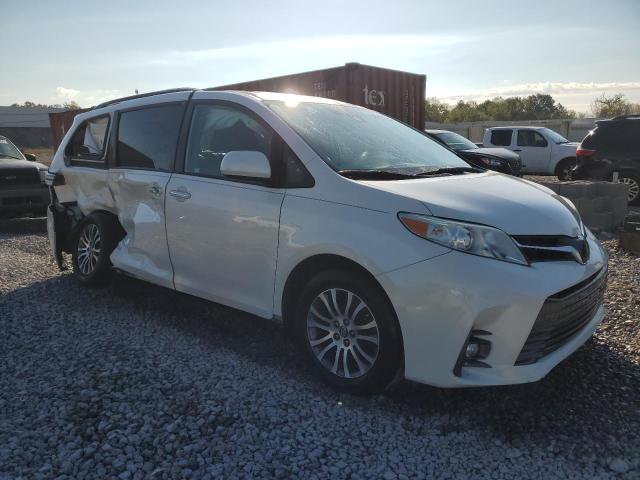 5TDYZ3DC6LS023556 - 2020 TOYOTA SIENNA XLE WHITE photo 4