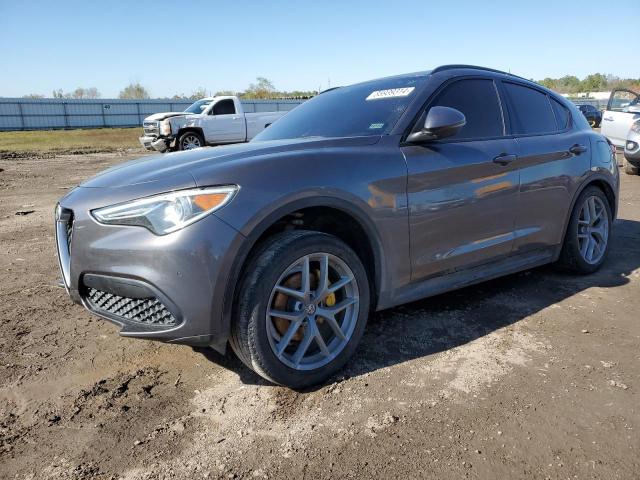 ZASFAKNN7J7B98695 - 2018 ALFA ROMEO STELVIO TI SPORT GRAY photo 1