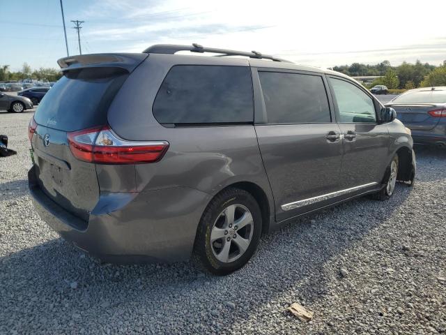 5TDKK3DC0GS748053 - 2016 TOYOTA SIENNA LE WHITE photo 3