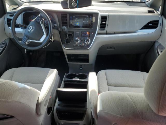 5TDKK3DC0GS748053 - 2016 TOYOTA SIENNA LE WHITE photo 8