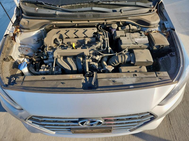 3KPC24A69LE123034 - 2020 HYUNDAI ACCENT SE ვერცხლისფერი ფოტო 11