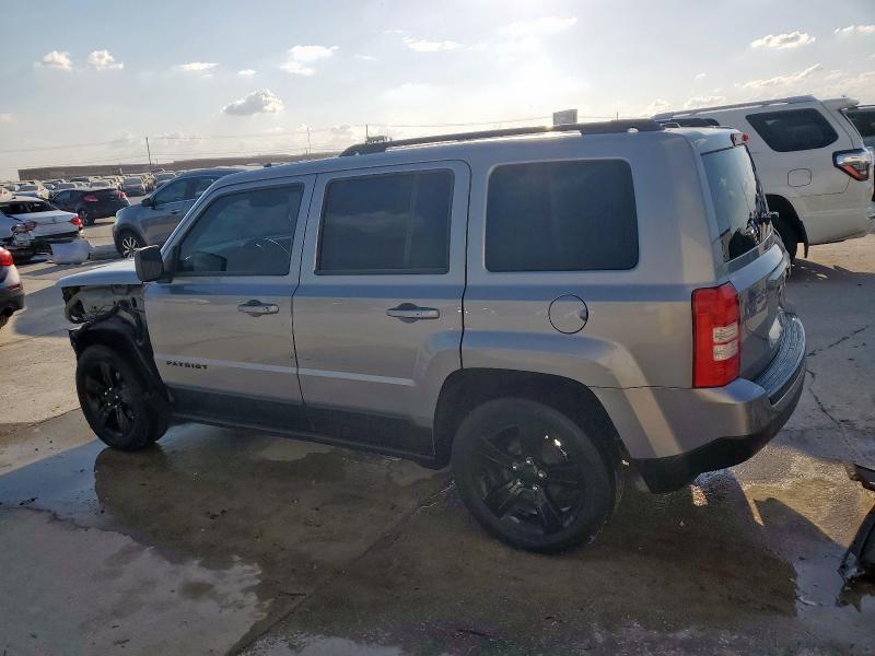 1C4NJPBA2FD178236 - 2015 JEEP PATRIOT SPORT SILVER photo 2