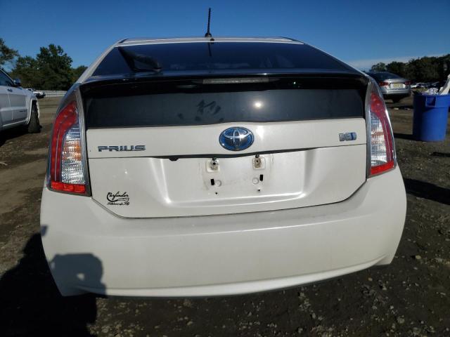 JTDKN3DU4D5556782 - 2013 TOYOTA PRIUS WHITE photo 6