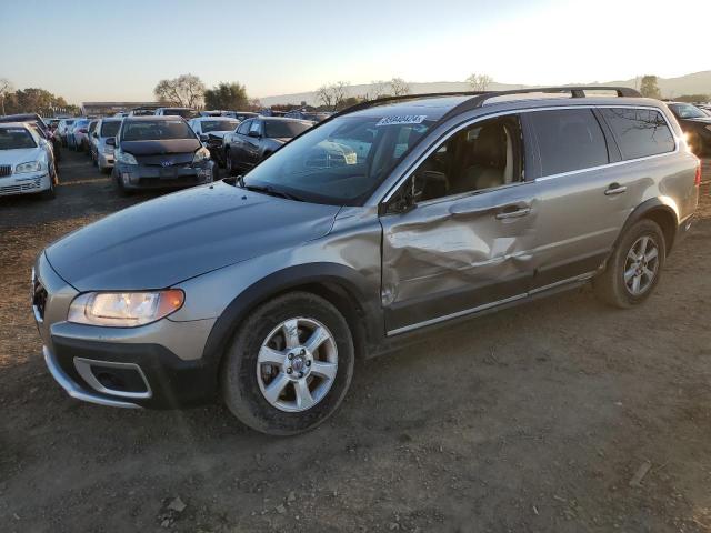 2012 VOLVO XC70 3.2, 