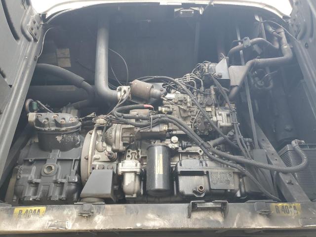 1UYVS2531EM774371 - 2014 UTILITY VS2RA Սպիտակ լուսանկար 9