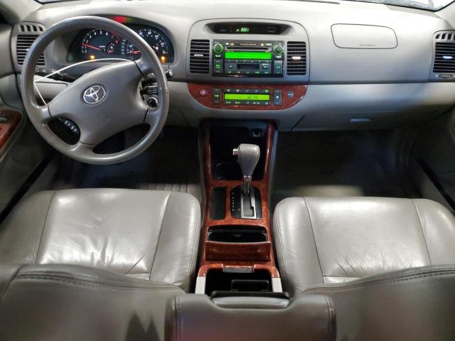 JTDBF32K340157308 - 2004 TOYOTA CAMRY LE SILVER photo 8