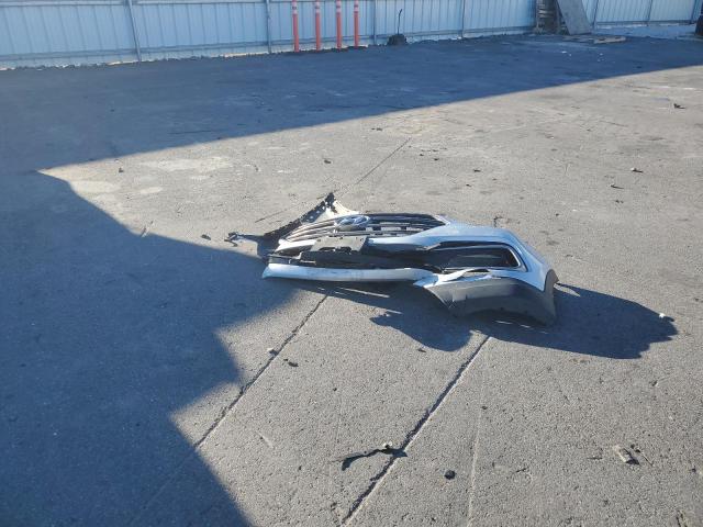 5XYZTDLBXHG438405 - 2017 HYUNDAI SANTA FE S SILVER photo 12