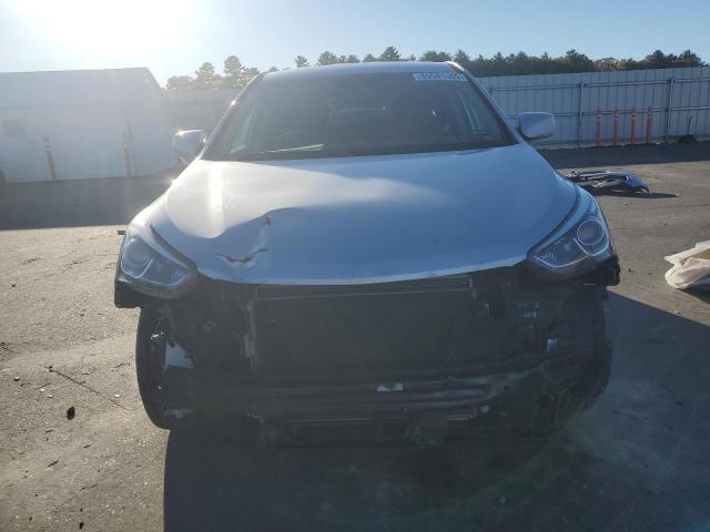 5XYZTDLBXHG438405 - 2017 HYUNDAI SANTA FE S SILVER photo 5