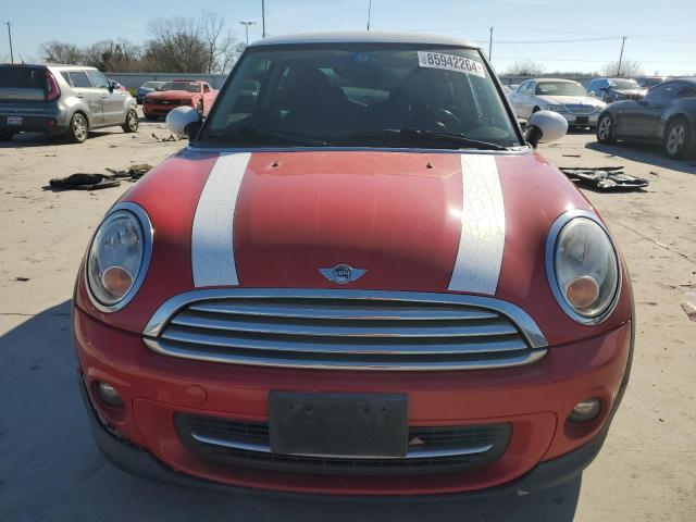 WMWSU3C52CT255223 - 2012 MINI COOPER RED photo 5