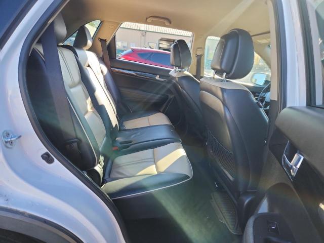 5XYKUCA19BG020301 - 2011 KIA SORENTO EX WHITE photo 10