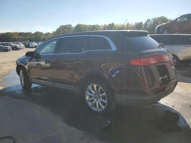 2LMHJ5AR2ABJ13913 - 2010 LINCOLN MKT Бордовий фото 2