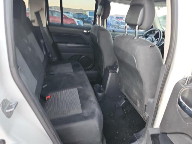 1C4NJPBA0ED691239 - 2014 JEEP PATRIOT SPORT 白色 照片 10