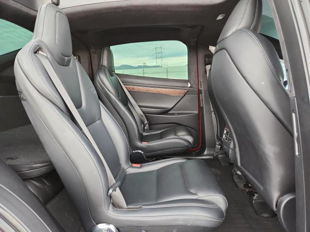 5YJXCBE21LF306531 - 2020 TESLA MODEL X წითელი ფოტო 11