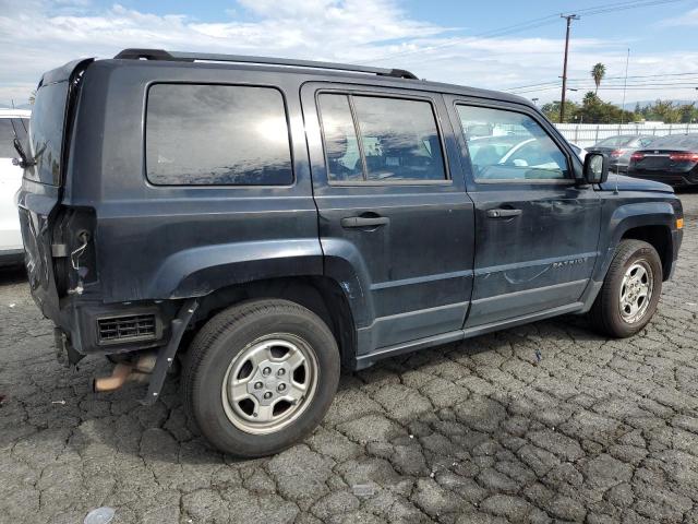 1C4NJPBA8ED723080 - 2014 JEEP PATRIOT SPORT BLACK photo 3