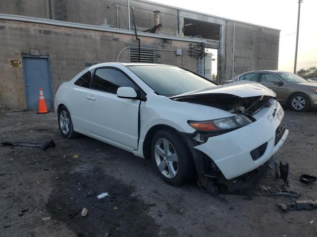 2HGFG12958H514460 - 2008 HONDA CIVIC EXL თეთრი ფოტო 4