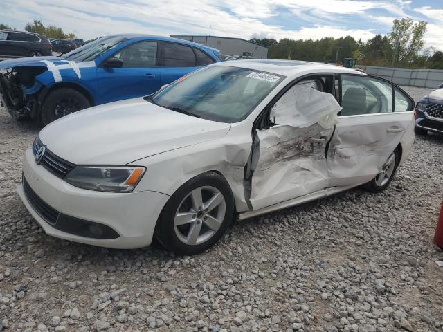2012 VOLKSWAGEN JETTA TDI, 