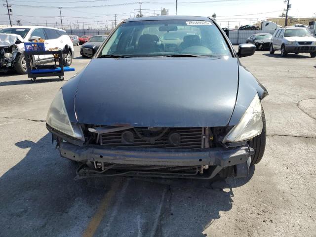 1HGCM668X5A068049 - 2005 HONDA ACCORD EX Сұр фото 5