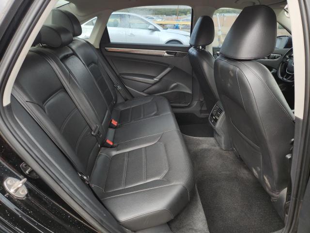 1VWBS7A35GC007892 - 2016 VOLKSWAGEN PASSAT SE BLACK photo 10
