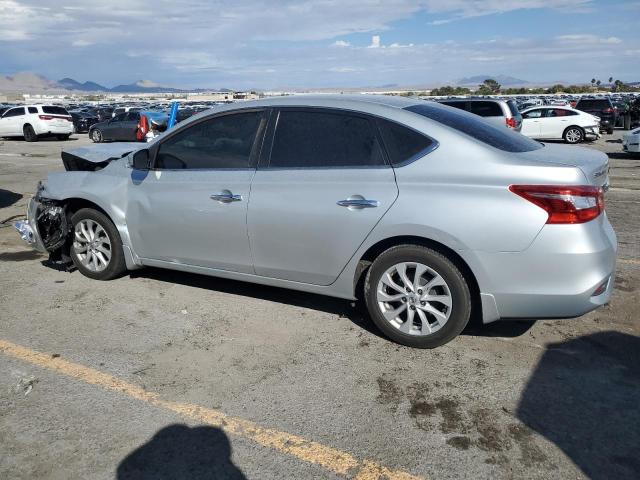 3N1AB7AP1JY218459 - 2018 NISSAN SENTRA S ვერცხლისფერი ფოტო 2