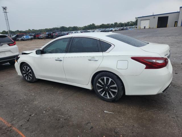 1N4AL3AP8JC110602 - 2018 NISSAN ALTIMA 2.5 Beyaz fotoğraf 2
