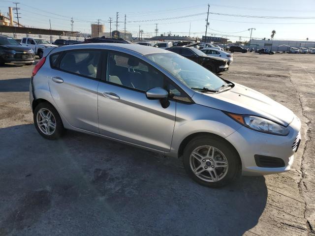 3FADP4EJ0KM142652 - 2019 FORD FIESTA SE Gümüş foto 4