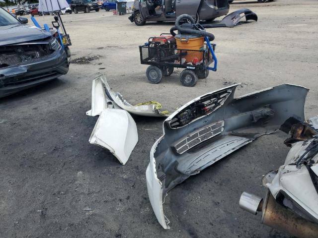 1HGCS1B88BA004991 - 2011 HONDA ACCORD EXL WHITE photo 12