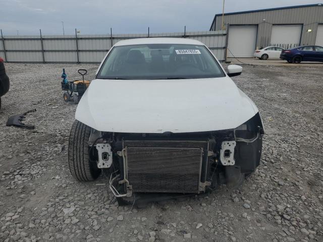 3VW2B7AJ5JM225156 - 2018 VOLKSWAGEN JETTA S WHITE photo 5