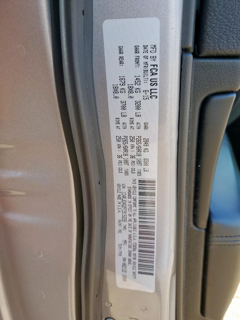 1C4RJEAG2FC915226 - 2015 JEEP GRAND CHEROKEE LAREDO SILVER photo 12