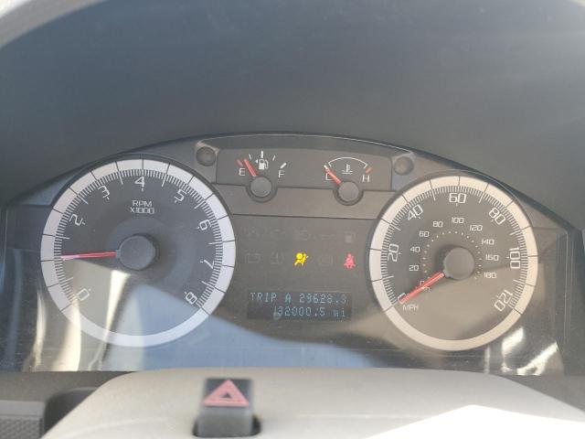 1FMCU03G49KD00647 - 2009 FORD ESCAPE XLT WHITE photo 9