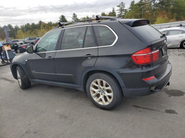 5UXZV4C56D0B00005 - 2013 BMW X5 XDRIVE35I BLACK photo 2