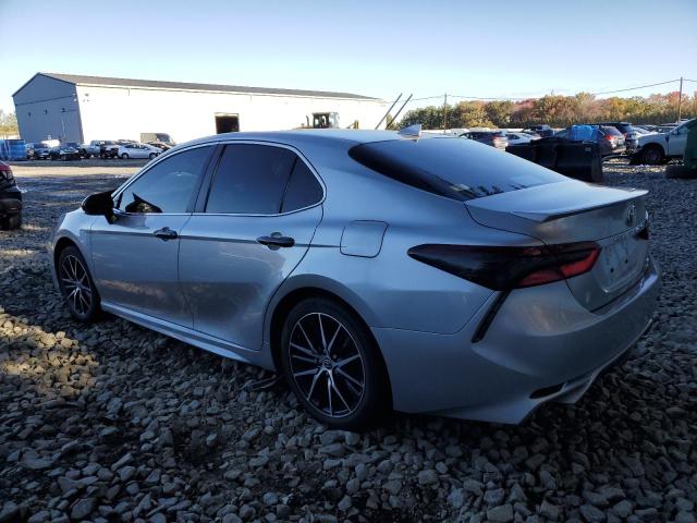 4T1T11BK5PU105436 - 2023 TOYOTA CAMRY SE NIGHT SHADE SILVER photo 2