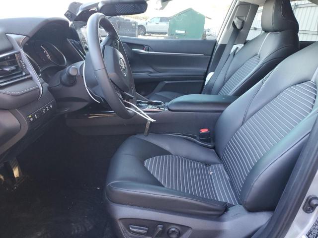 4T1T11BK5PU105436 - 2023 TOYOTA CAMRY SE NIGHT SHADE SILVER photo 7