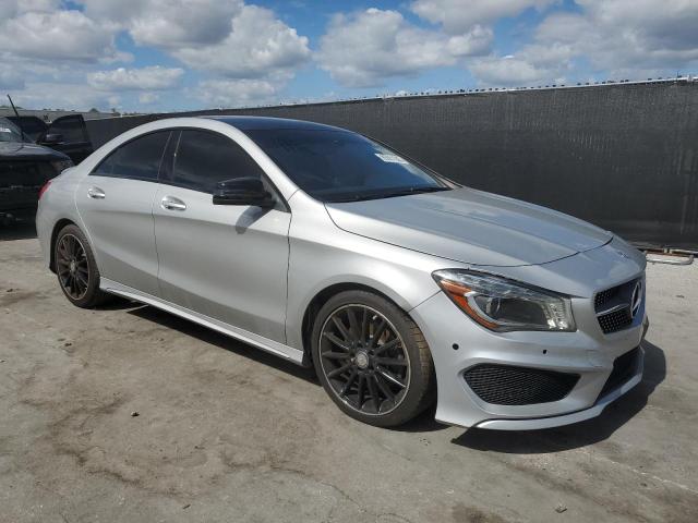 WDDSJ4EB4GN376047 - 2016 MERCEDES-BENZ CLA 250 ვერცხლისფერი ფოტო 4