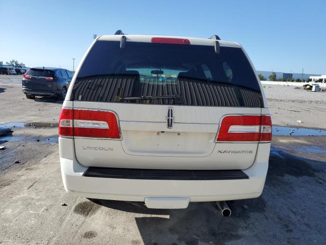 5LMFU28508LJ17509 - 2008 LINCOLN NAVIGATOR WHITE photo 6