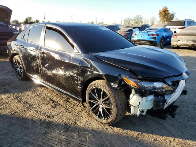 4T1G11AK3RU869694 - 2024 TOYOTA CAMRY SE NIGHT SHADE BLACK photo 4
