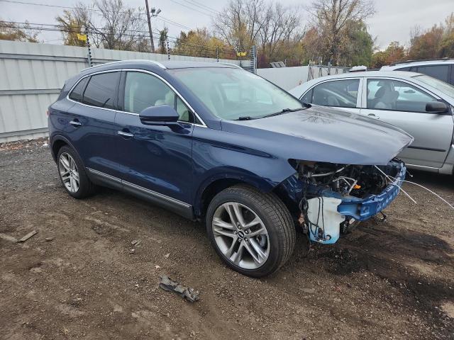 5LMCJ3D92KUL07453 - 2019 LINCOLN MKC RESERVE Blau Foto 4