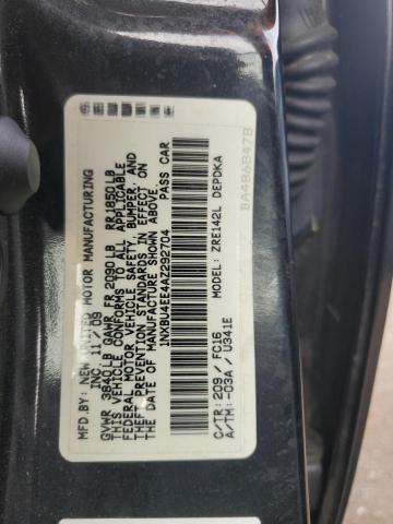 1NXBU4EE4AZ292704 - 2010 TOYOTA COROLLA BASE Schwarz Foto 12