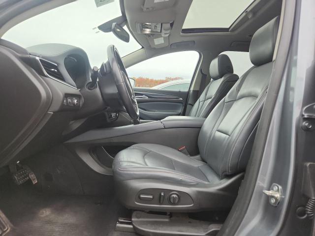 5GAERBKW1JJ185603 - 2018 BUICK ENCLAVE ESSENCE Серый фото 7