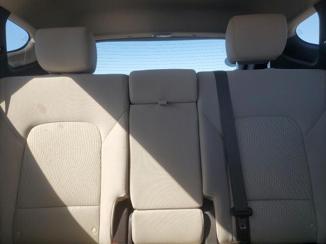 5XYZU3LB1HG492456 - 2017 HYUNDAI SANTA FE S ORANGE photo 10