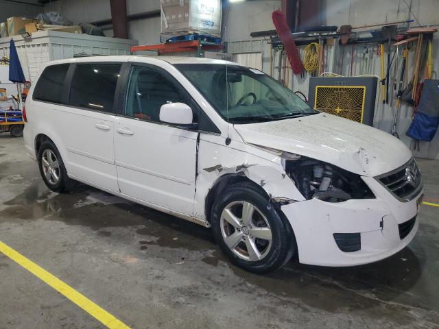 2V4RW3D16AR242489 - 2010 VOLKSWAGEN ROUTAN SE WHITE photo 4