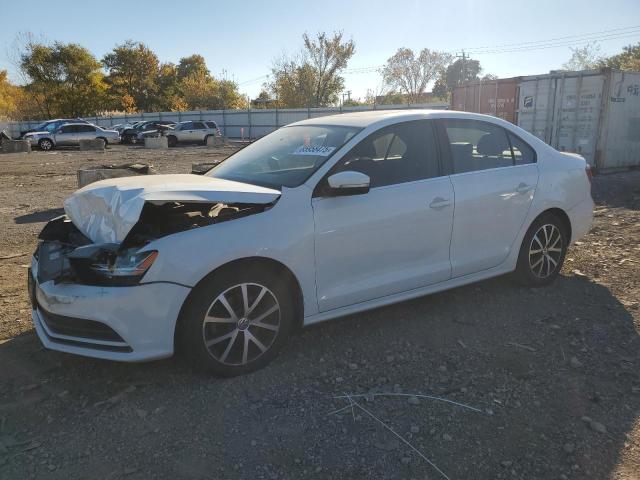 2017 VOLKSWAGEN JETTA SE, 