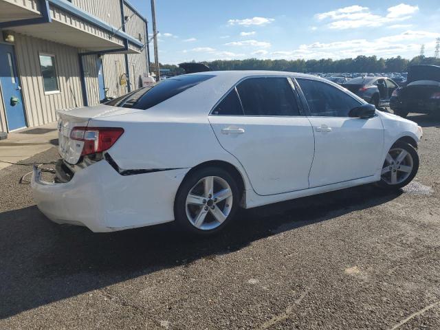 4T1BF1FK2DU228534 - 2013 TOYOTA CAMRY L თეთრი ფოტო 3