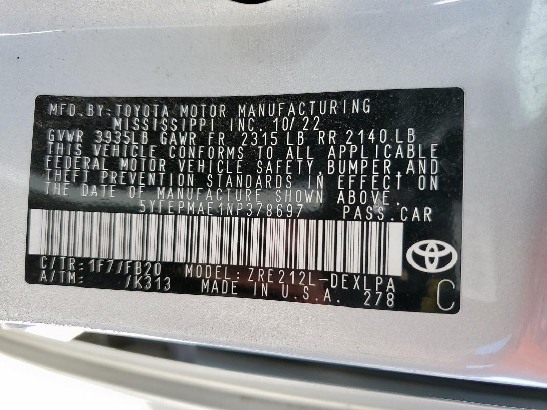 5YFEPMAE1NP378697 - 2022 TOYOTA COROLLA LE SILVER photo 13